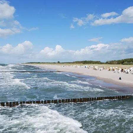 Ferienwohnungen Graal-Mueritz * グラール・ミューリッツ